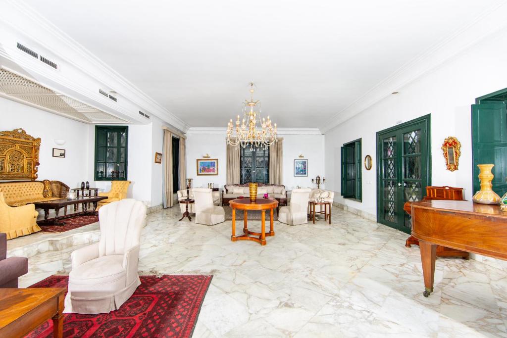 Arabesque House photo 1