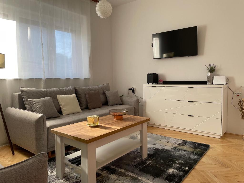 Apartman Noel Knin photo 4