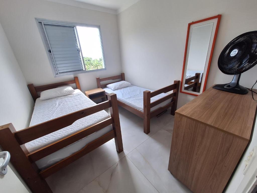 Apto em Bertioga , pé na areia photo 4