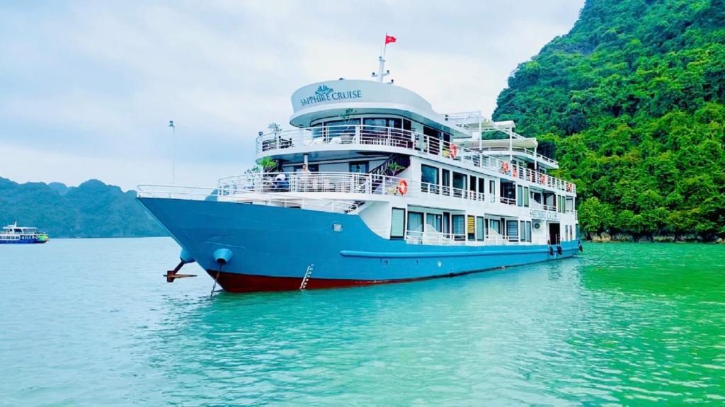 Halong Silversea Cruise