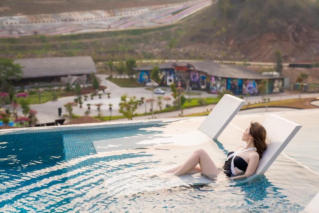 Mộc Châu Island - Lune Village