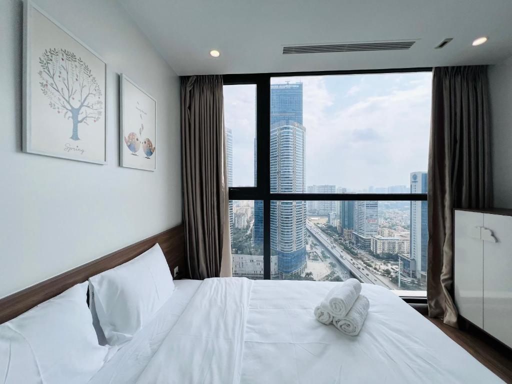 2BR Vinhomes Skylake Near Korean Town