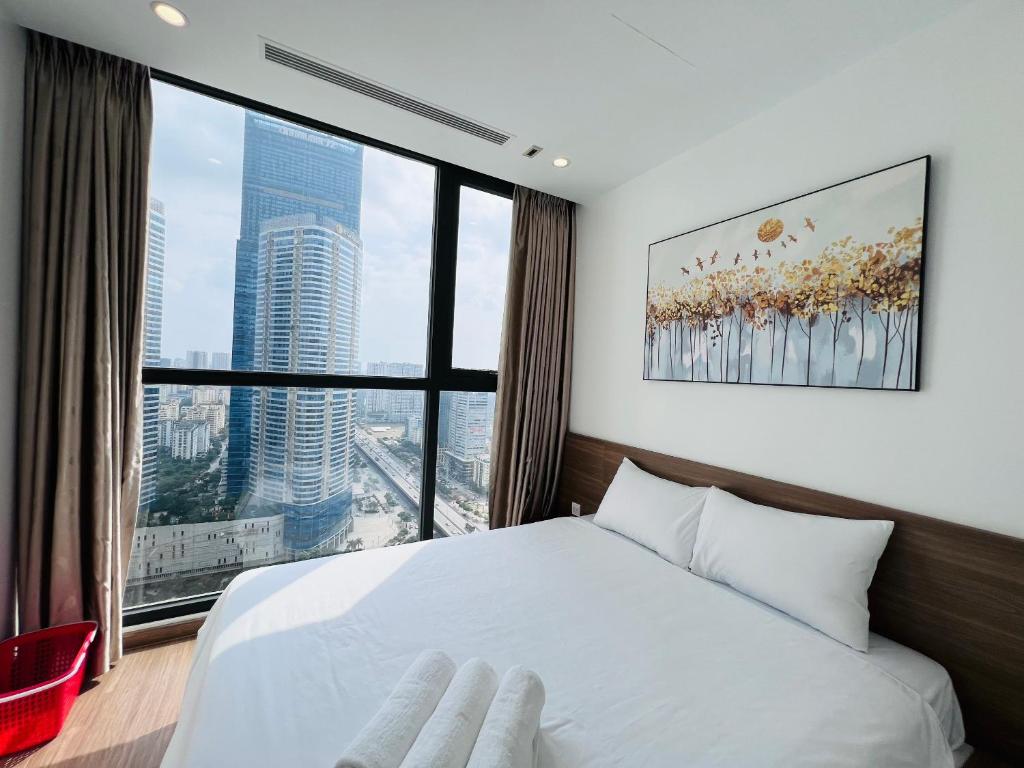 2BR Vinhomes Skylake Near Korean Town