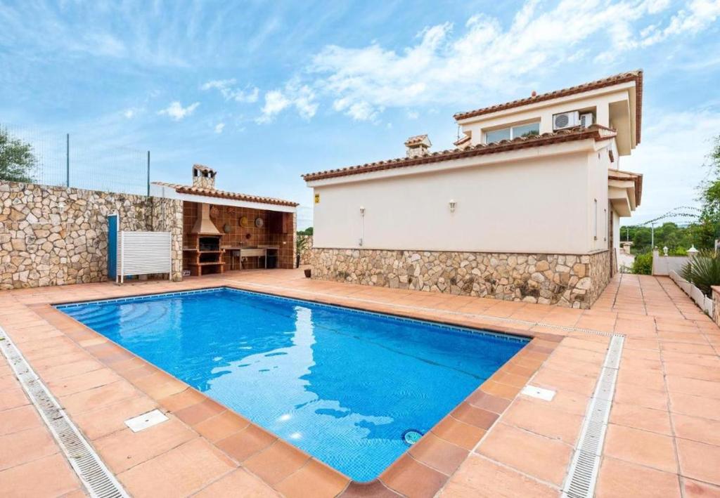 Catalunya Casas Tranquil Paradise, Private Pool and only 200 meters to beach! photo 2