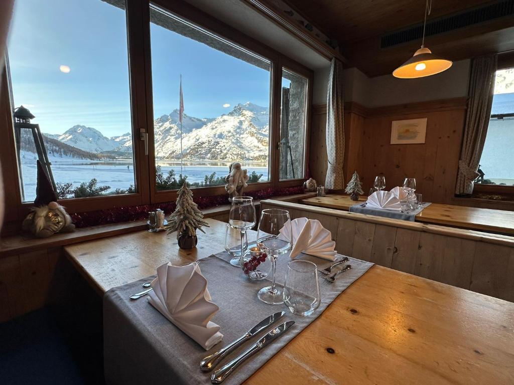 Hotel Ristorante Lagrev photo 3