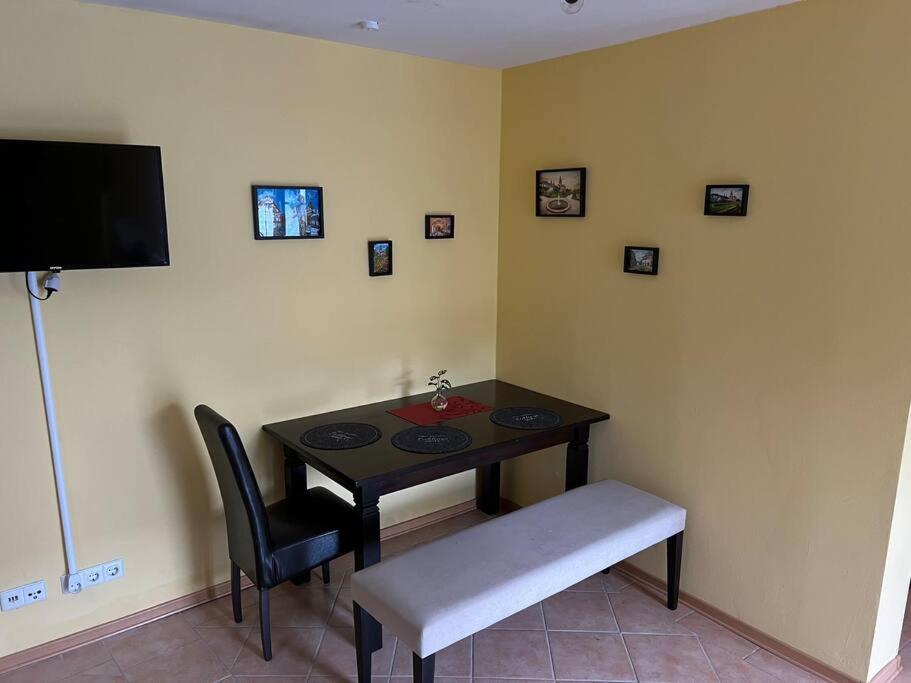 30qm Wohnung in Hainburg photo 3