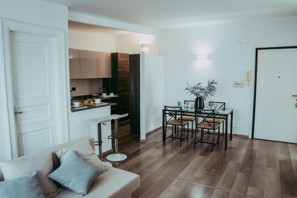 [Attico in Centro - Crotone] appartamento elegante photo 2