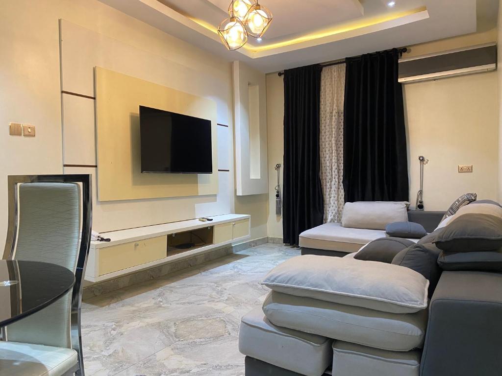 Zurik Apartments