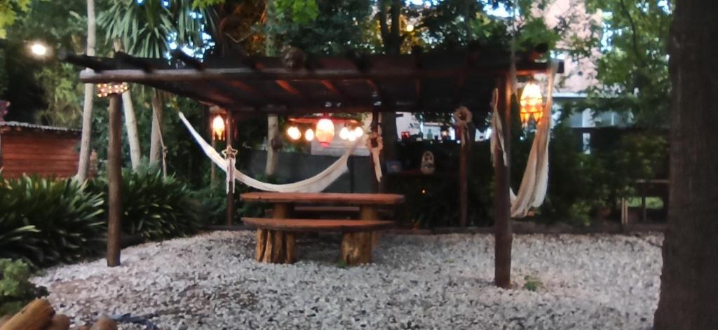 Cabaña en el Bosque Peralta Ramos, Mar del Plata, 4/5 huespedes. photo 3