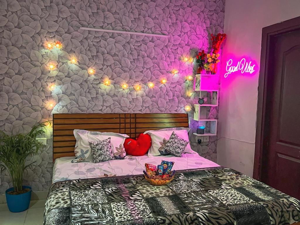Love Lounge