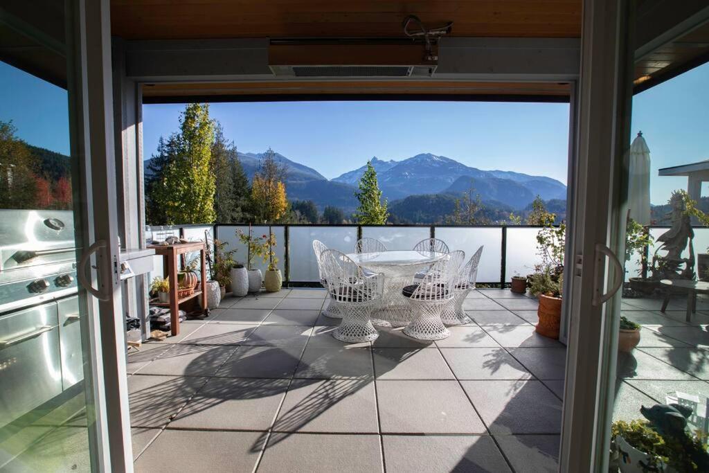 Mountain Serenity Meets Luxury photo 2