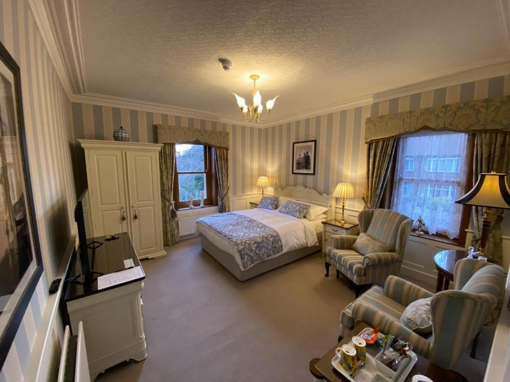 West Acre House photo 1