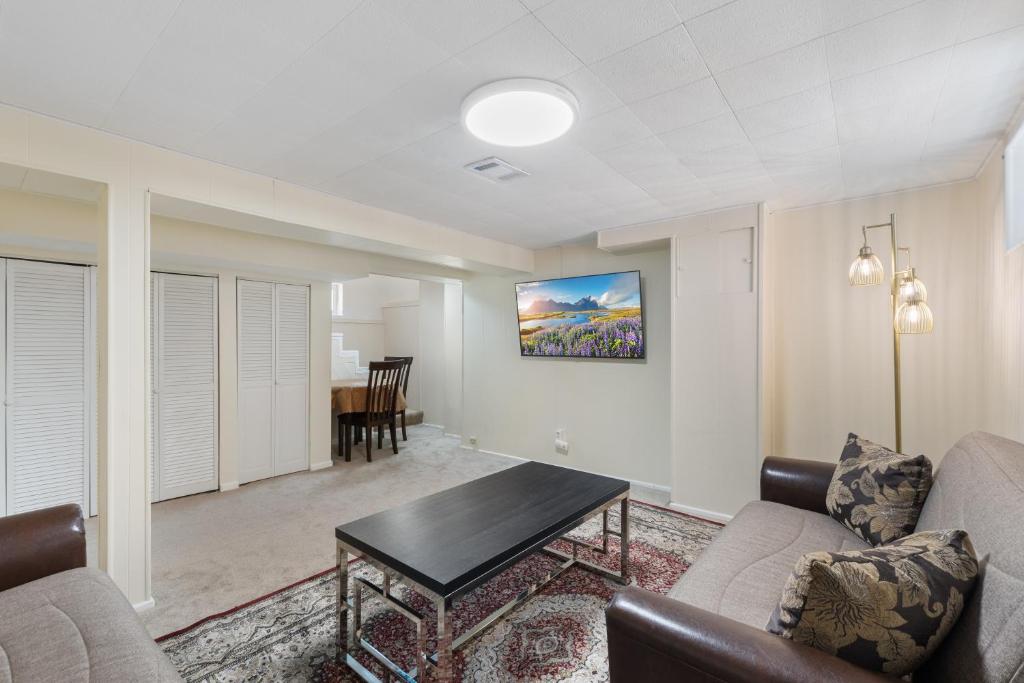 Luxury chicago suite photo 3