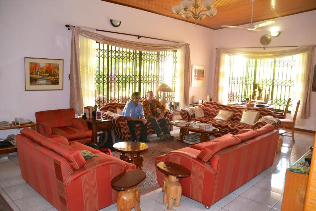 Four Villages Inn photo 2