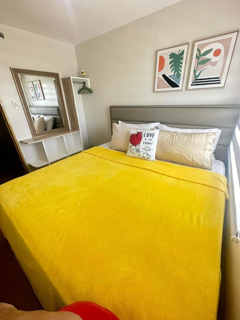 Spacious 2 bedroom 42sqm condo unit photo 2