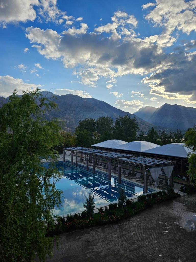 Charos Deluxe Resort & Spa photo 2