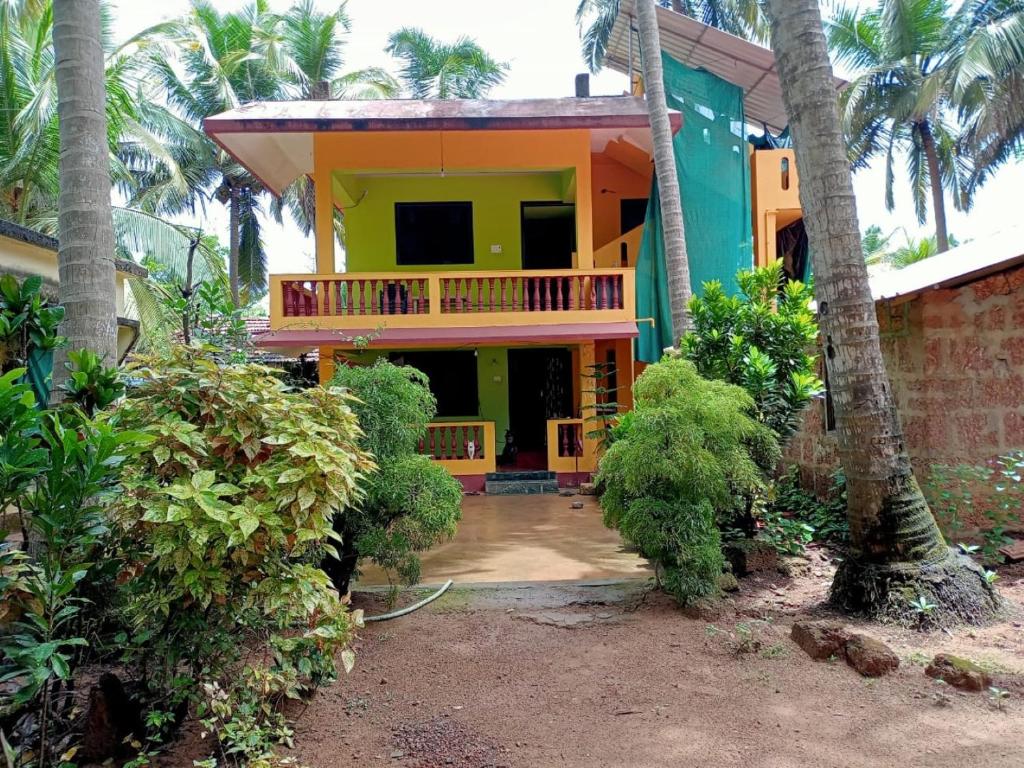 Aana Guest House Shiroda