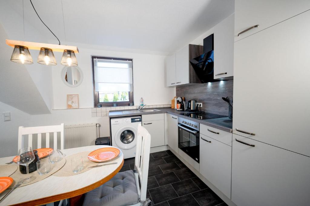 Zentrale Wohnung mit Whirpool photo 4