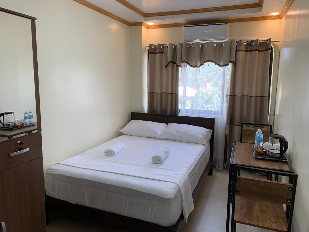 ZL TRAVELERS INN photo 1