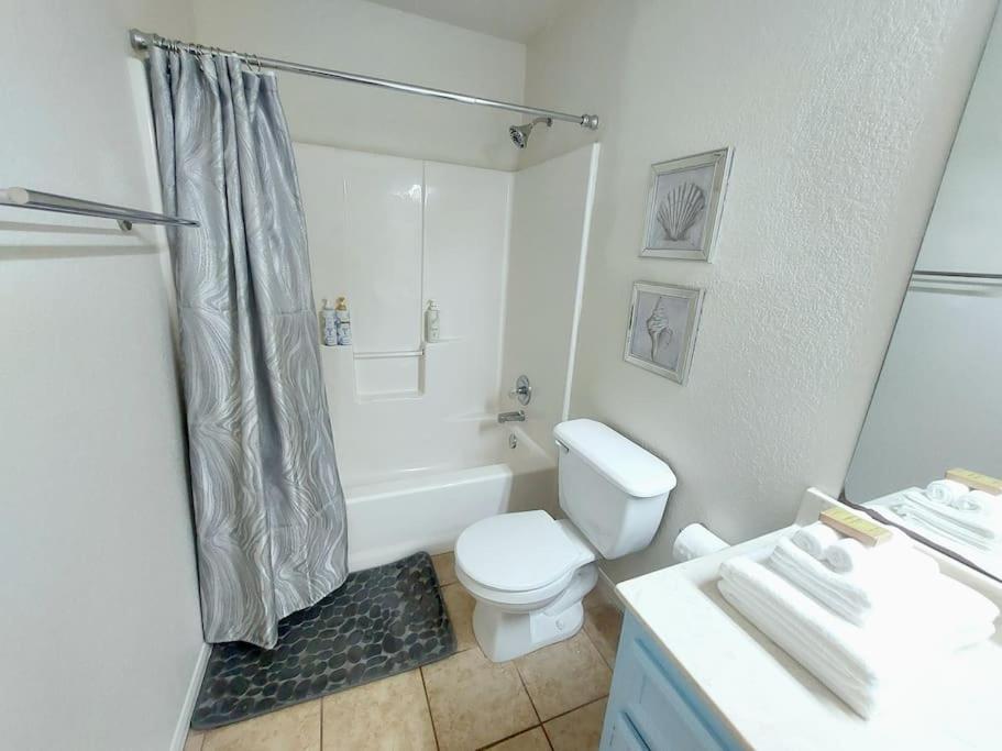 Luxury living in 2 beds 2 baths near Fort Cavazos photo 4