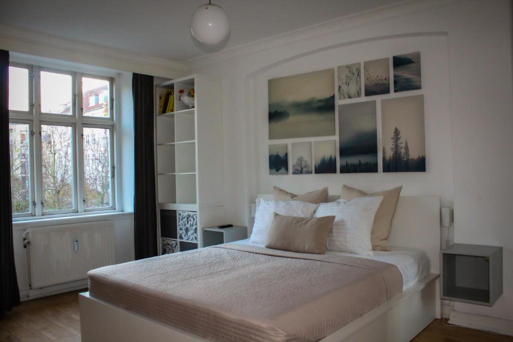 Centrally Located 4 Room Apartment - Tap to explore photos