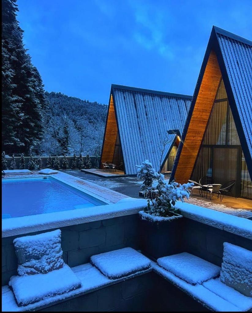 Pavliani4rest - Luxury Cabins photo 1