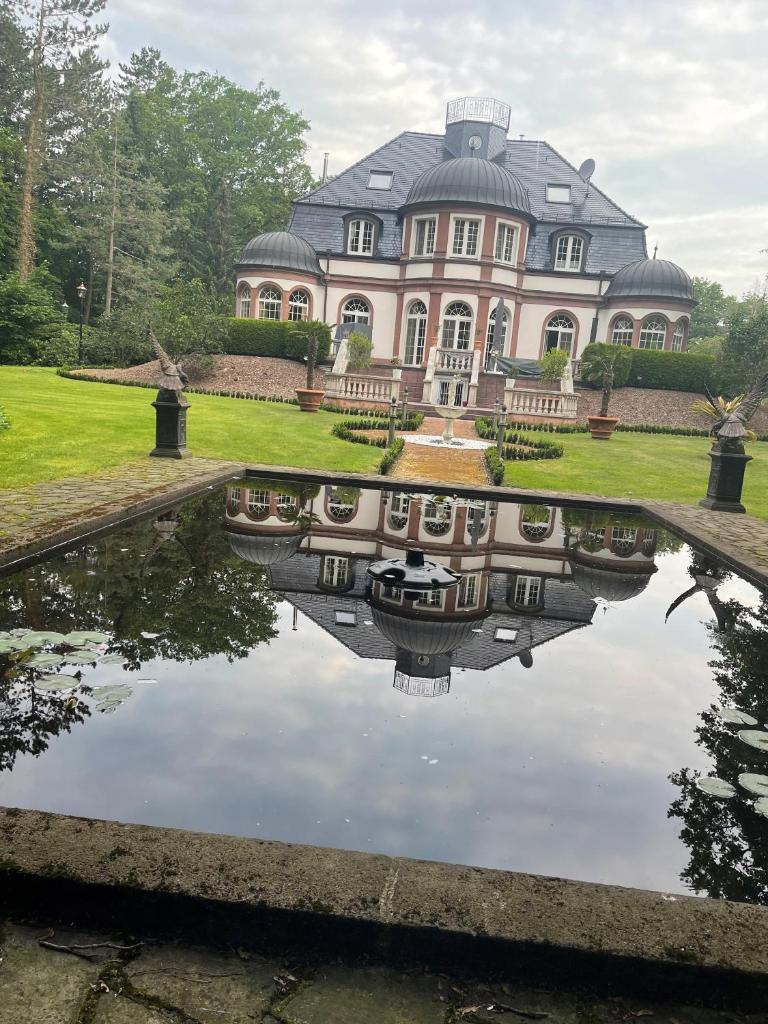 Villa Seerose
