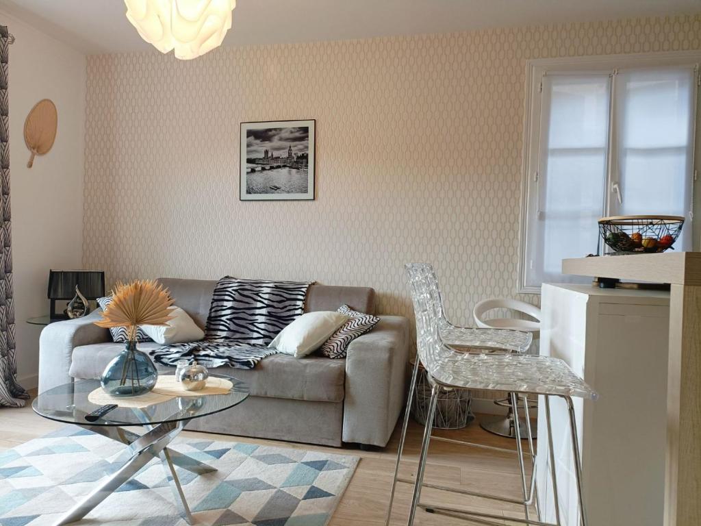 Appartement design avec piscine photo 3