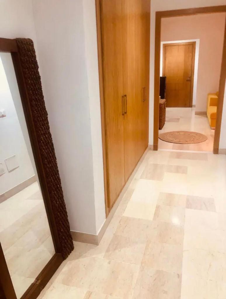 Superbe chambre dans un appartement à partager photo 1