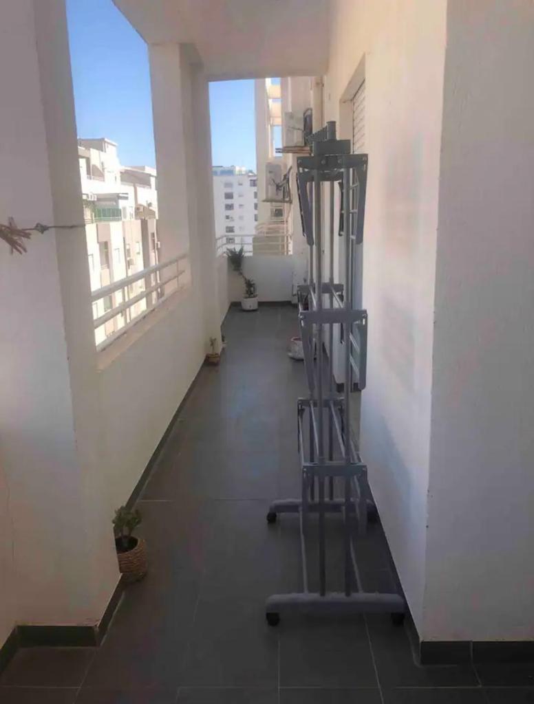 Superbe chambre dans un appartement à partager photo 2