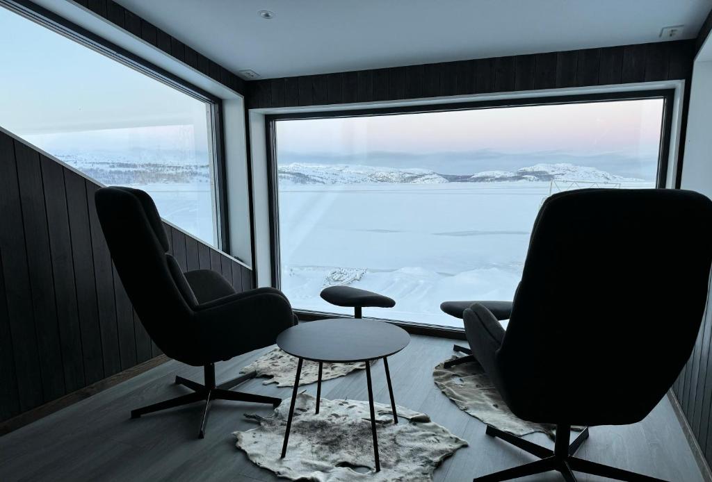 Arctic Sea Breeze photo 3