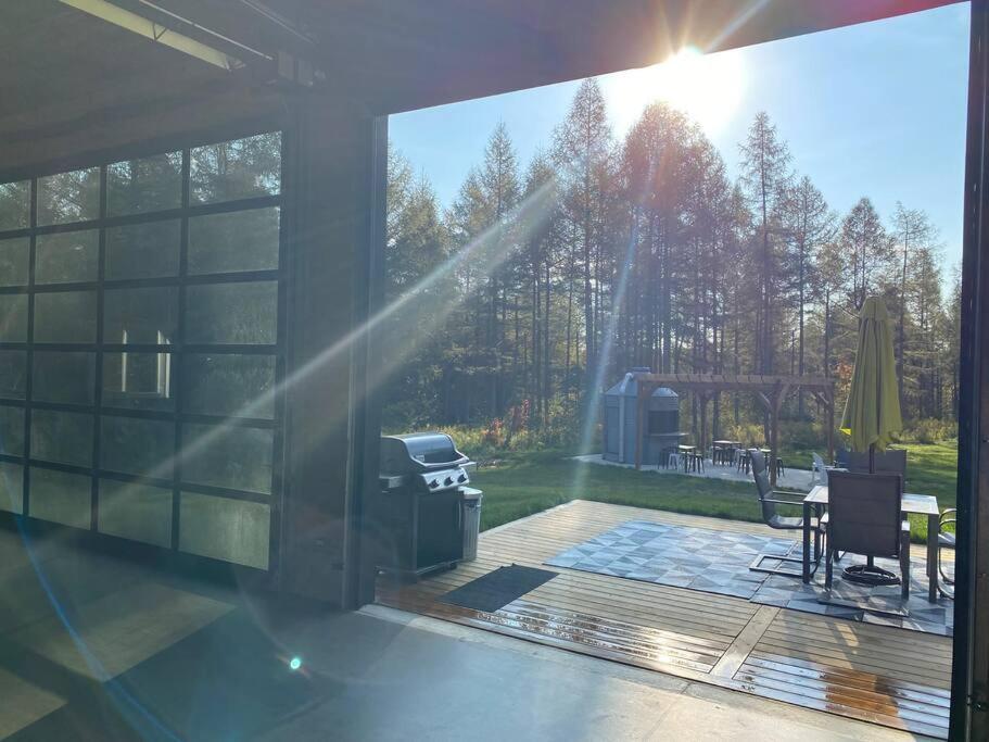 Brand new, private oasis on 18 acres in Erin photo 1