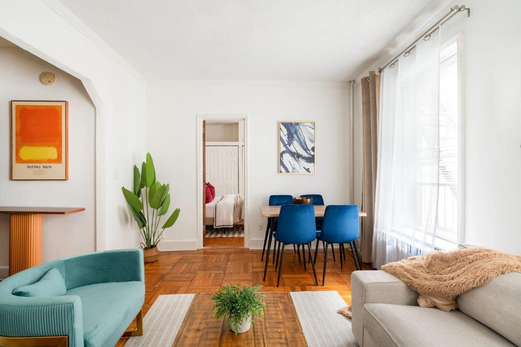 61-2C Prime UES 2BR Newly furnished best value image