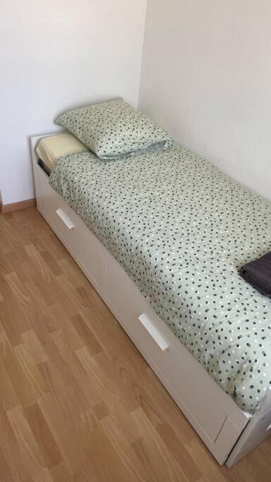 Joli appartement avec parking et balcon photo 4