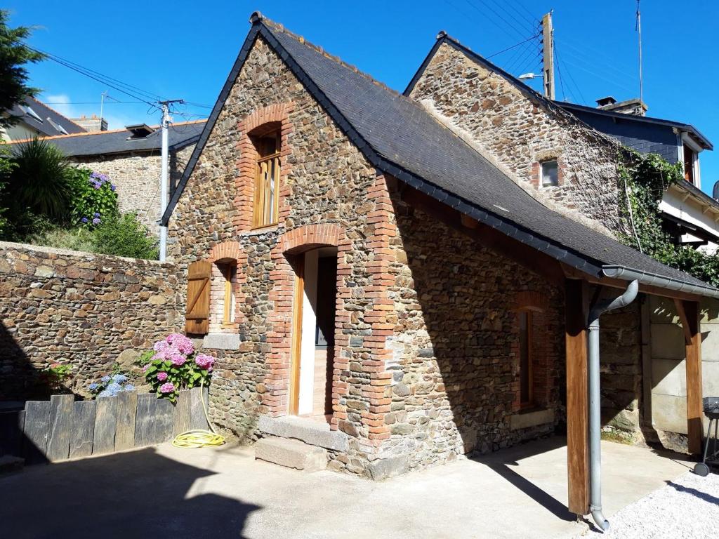 Location Maison 4 / 8 personnes en Côtes D'Armor photo 3