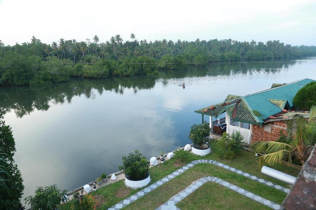 Natural Lake Down South photo 1