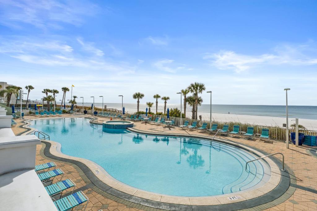 Boardwalk Beach Resort by Panhandle Getaways photo 2