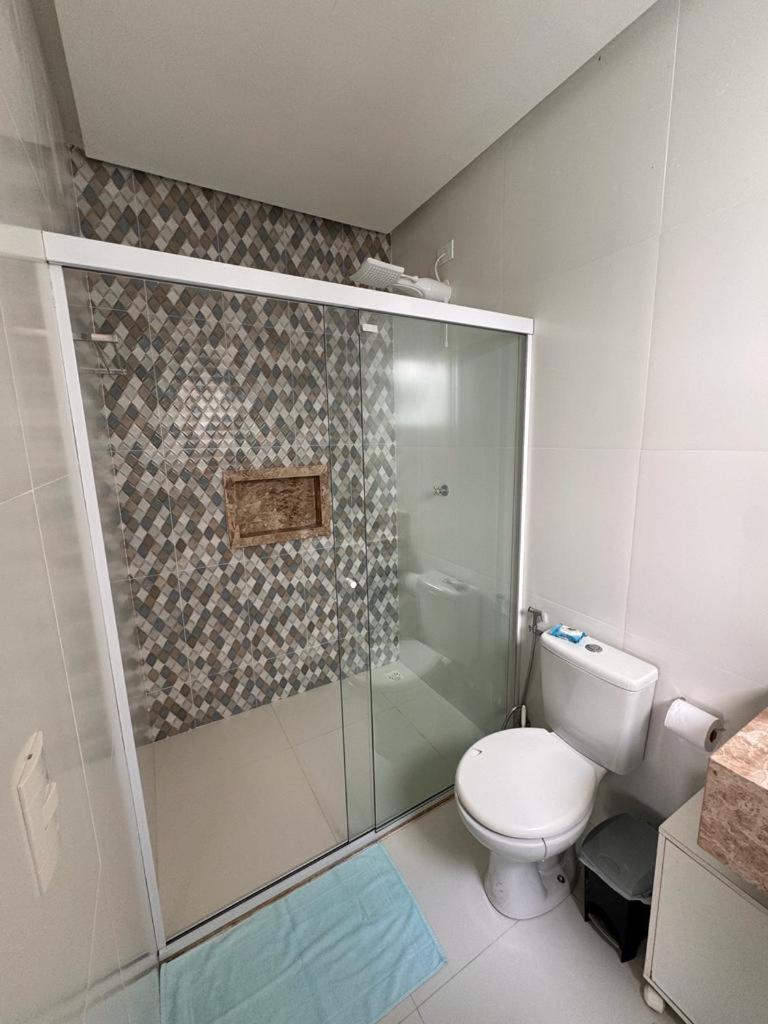 Casa com 3 quartos e piscina - 8 min da Praia photo 1