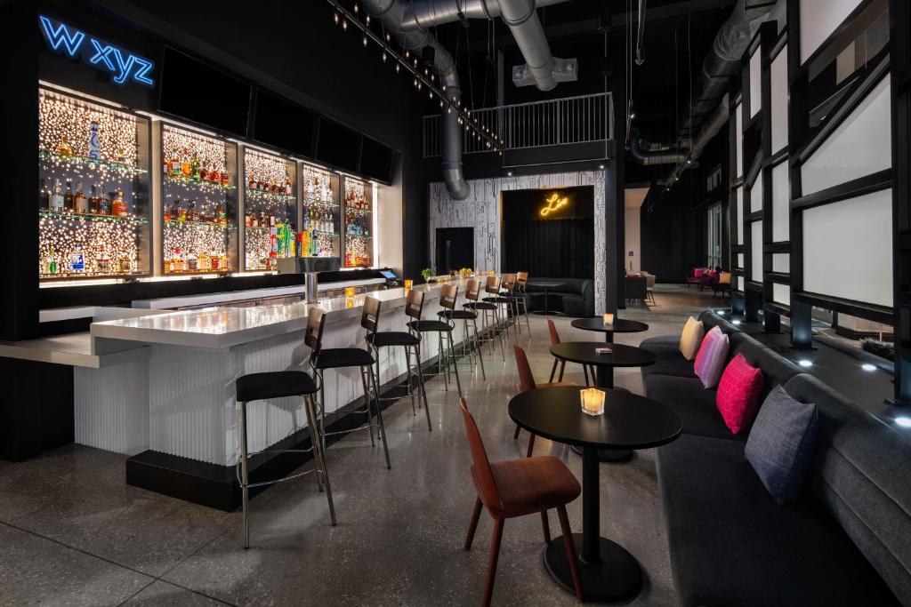 Aloft Delray Beach image