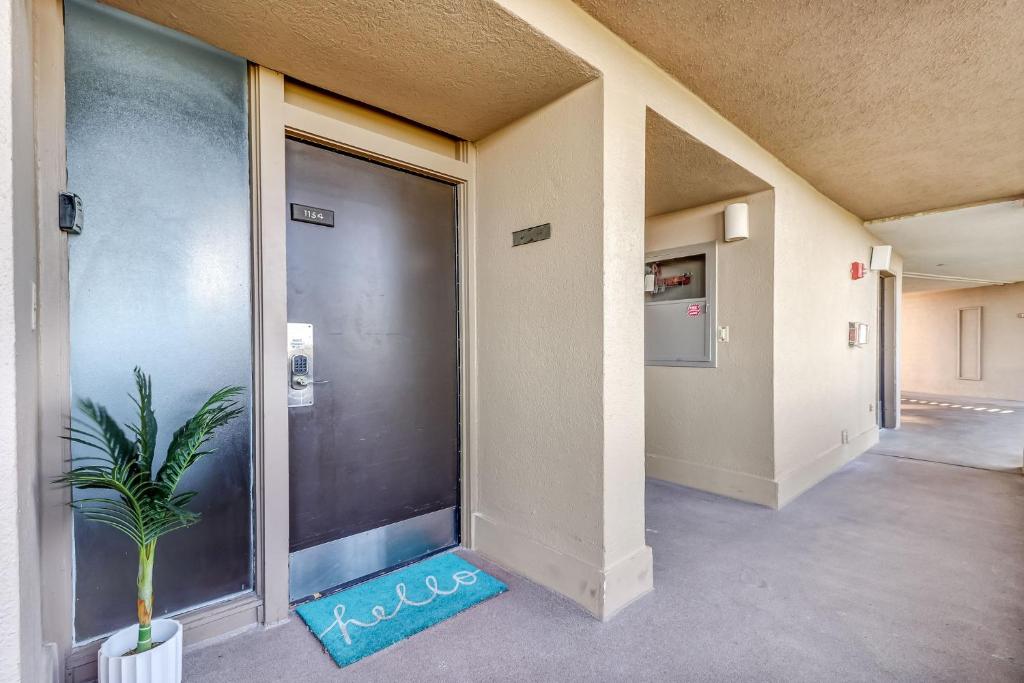 1154 Beach Walker photo 1