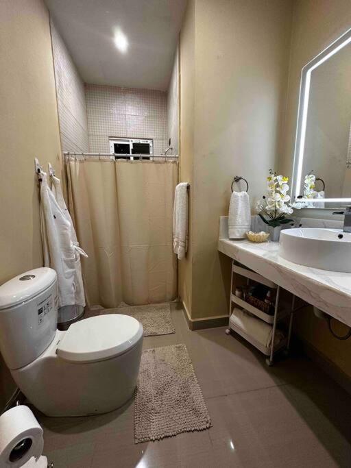 Payes Home photo 2