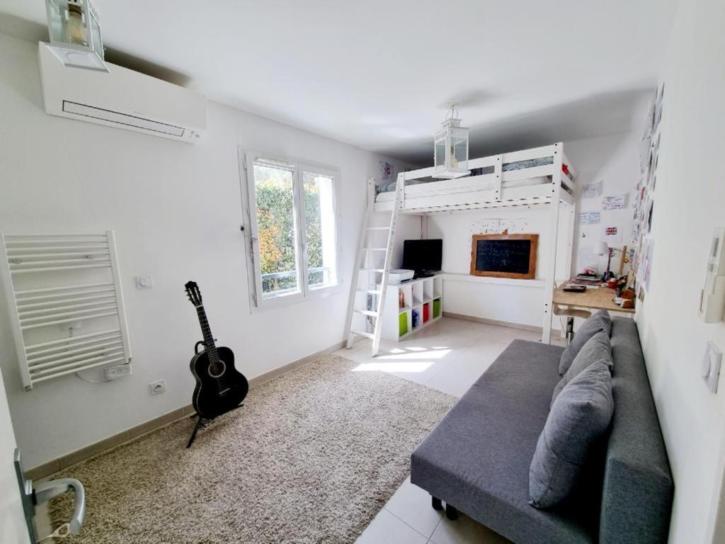 Appartement avec jardin piscine vallon secret le rove photo 1