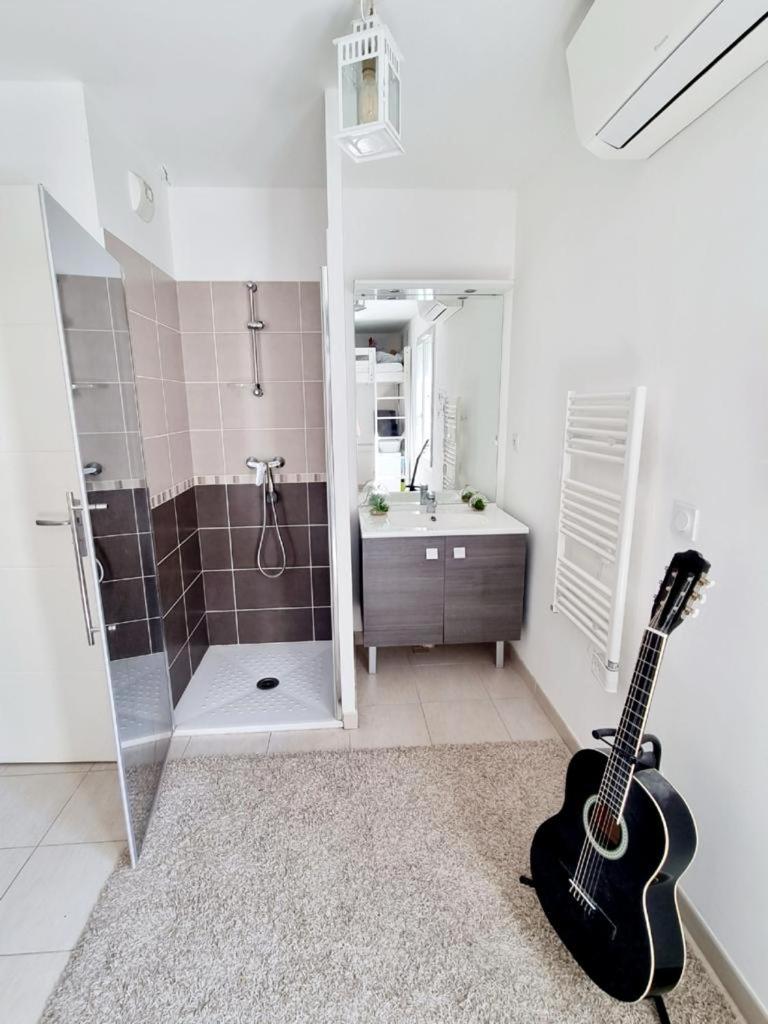 Appartement avec jardin piscine vallon secret le rove photo 3