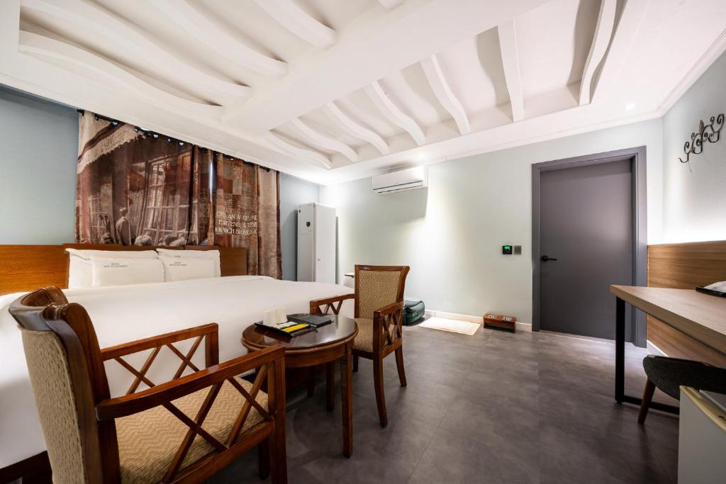 Hotel New Evergreen photo 3