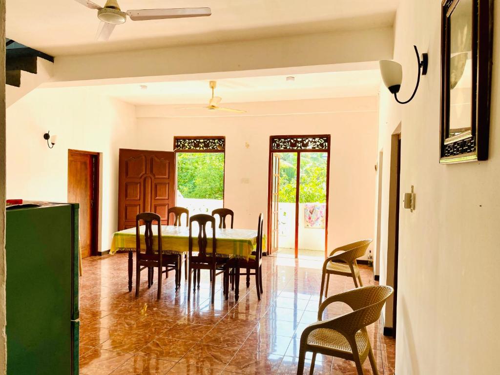 Hamba Hostel for Safari photo 3