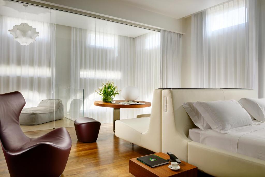 Palazzo Montemartini Rome, A Radisson Collection Hotel photo 2