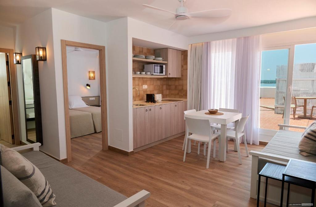 Apartamentos Sabina Playa photo 4