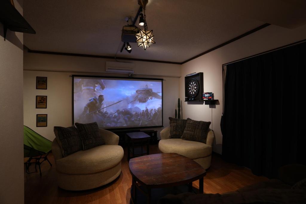 CINEMA RESORTS 4 photo 1