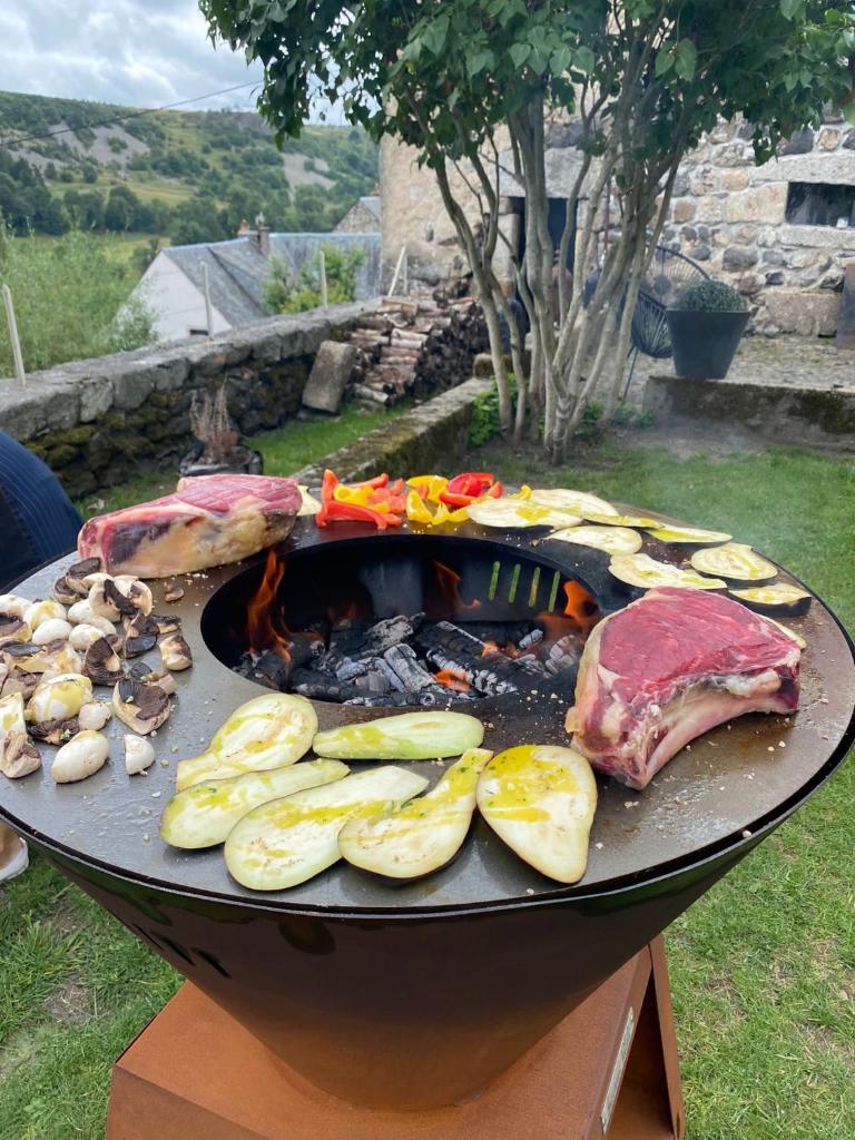 LA CURE grande maison de charme de 2 a 14 personnes photo 3