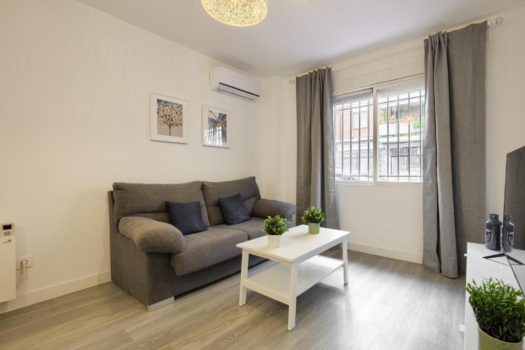 Apartamento San Isidro - Elegante y centrico apt. p/5 con Wifi y AC photo 4